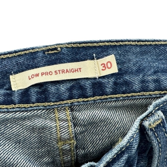 Levi’s Womens Low Pro Straight Jeans Size 30 Blue Medium Wash Distressed Cotton - Picture 10 of 10